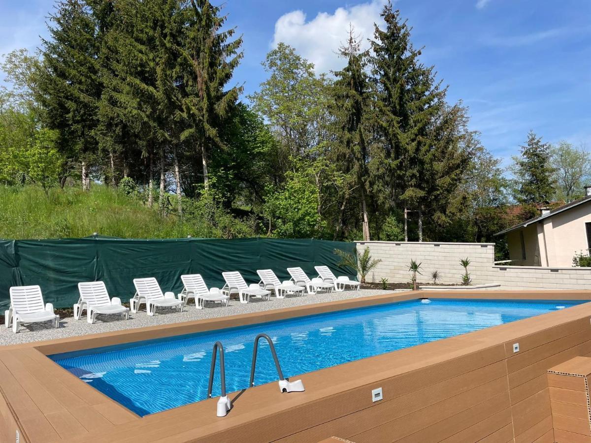 Vila S Bazenom Deluxe - Gti Záhřeb Exteriér fotografie